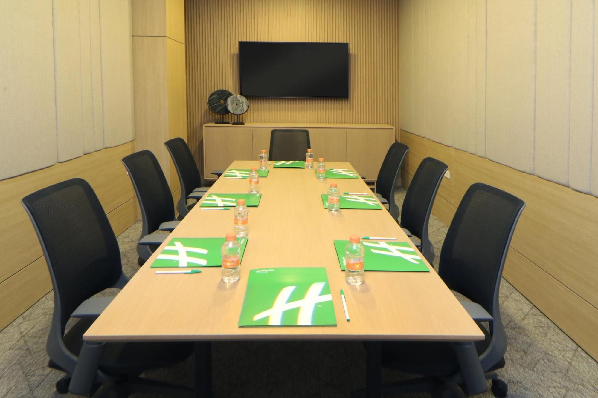 Holiday Inn Tijuana Zona Rio By Ihg Exterior photo