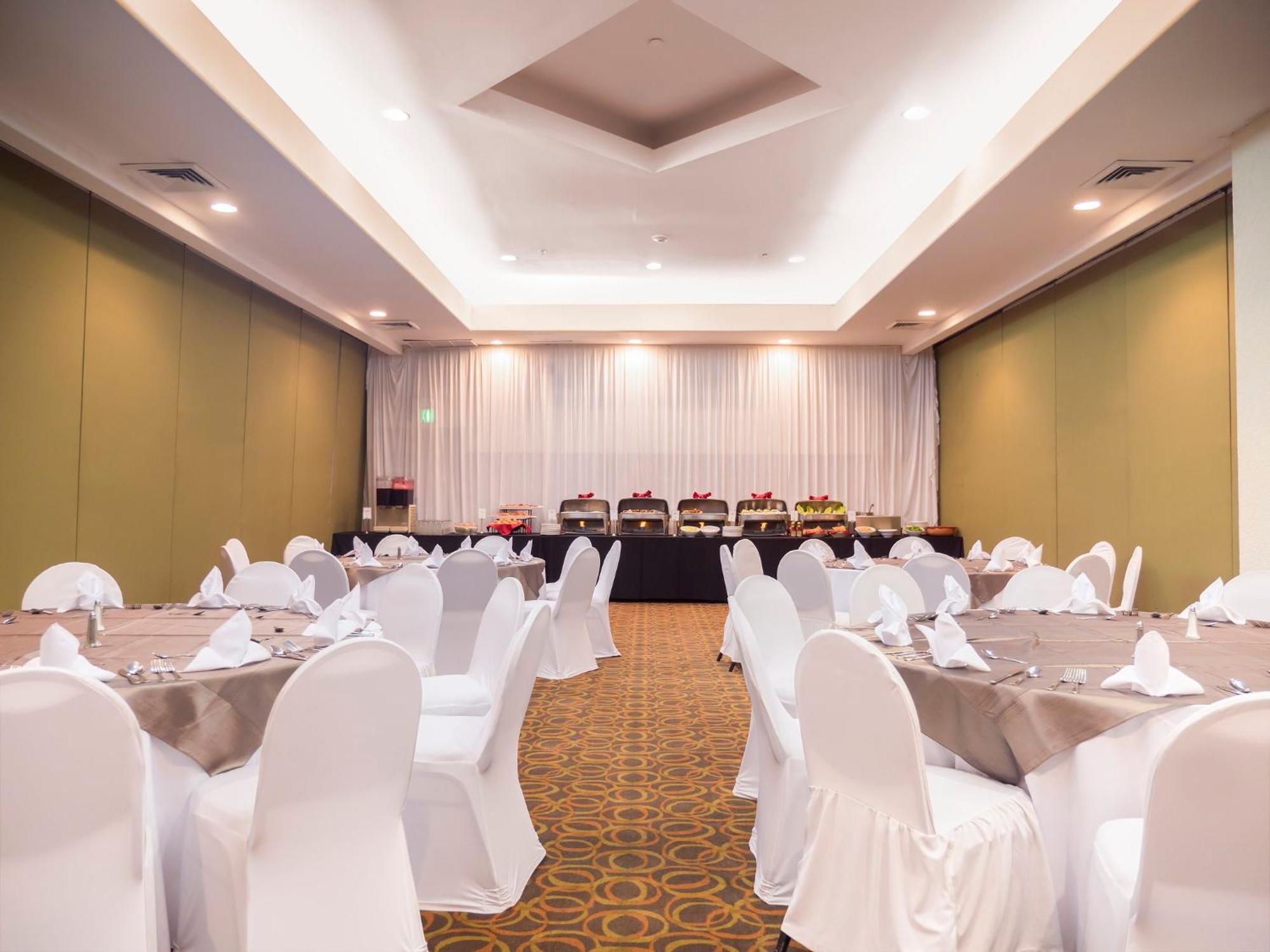 Holiday Inn Tijuana Zona Rio By Ihg Exterior photo
